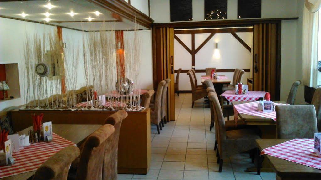 Garni Hotel Hof Zum Ahaus Exterior photo